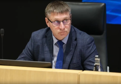«Формальные отчёты не принимаются»: Александр Шуваев провел первое совещание с правительством региона