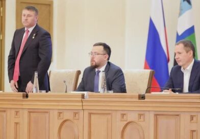 Александр Шуваев встретился с управленческим активом региона Александр Шуваев встретился с управленческим активом региона